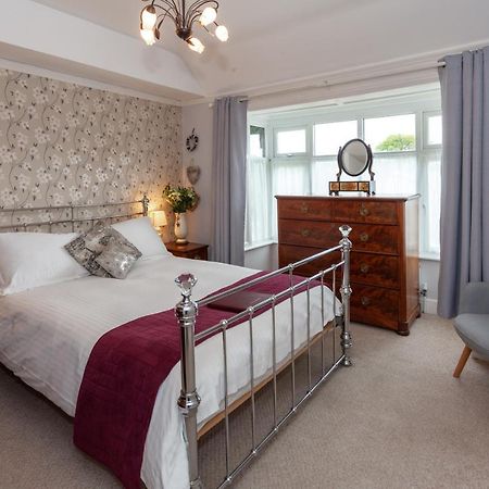 Avalon House B&B Линдхорст Экстерьер фото